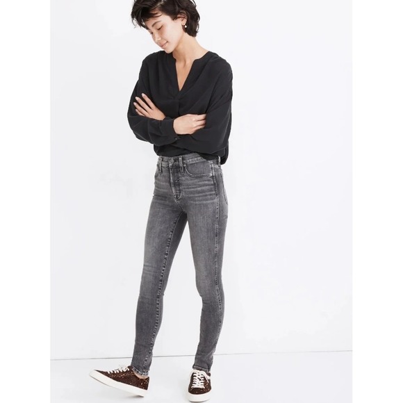 Madewell Denim - Madewell High Rise Skinny Jeans in‎ Faded Black | Size 26 Petite